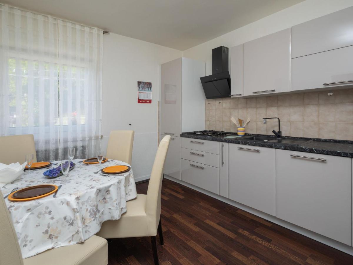 Holiday Home Lola - Lbn381 By Interhome Labin  Extérieur photo